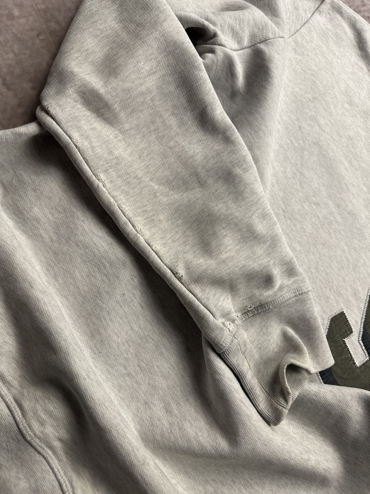 AMI Rare AMI Alexandre Mattiussi Logo Number 9 Gray Sweatshirt Size US M / EU 48-50 / 2 - 8 Thumbnail