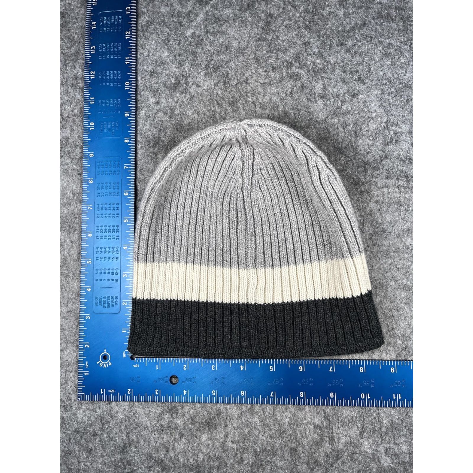 Banana Republic Banana Republic Hat Beanie Mens One Size Gray Striped Rib Knit Winter Casual Size ONE SIZE - 3 Thumbnail