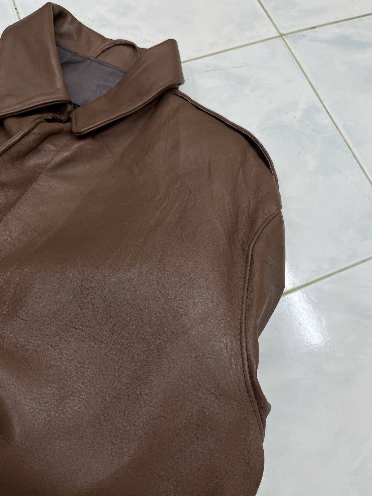 Willis & Geiger VTG WILLIS GEIGER US AIR FORCE A2 LEATHER JACKET Size US M / EU 48-50 / 2 - 22 Thumbnail