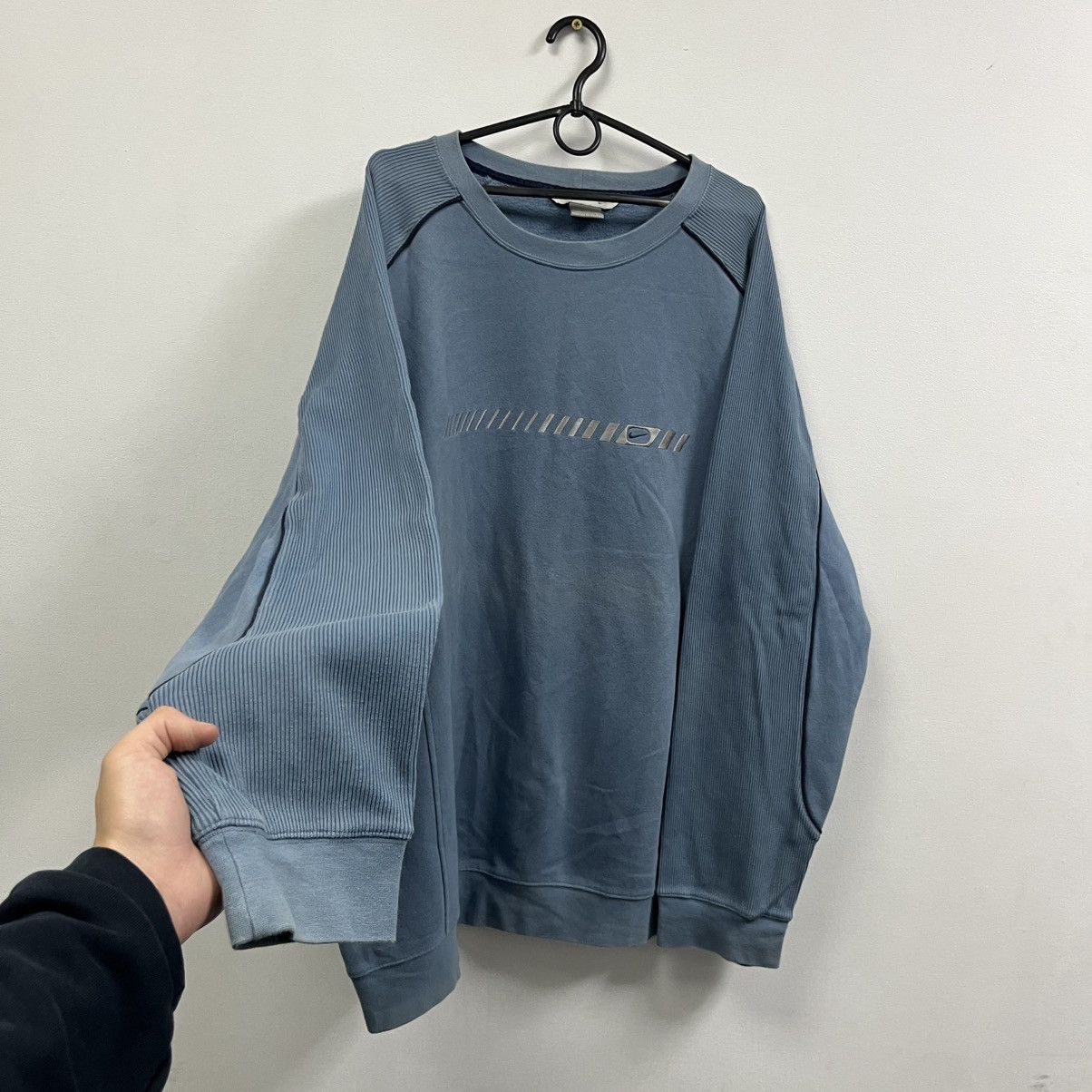 Nike Vintage Nike Sweatshirt Big Logo Y2K Streetwear Size US XXL / EU 58 / 5 - 2 Thumbnail