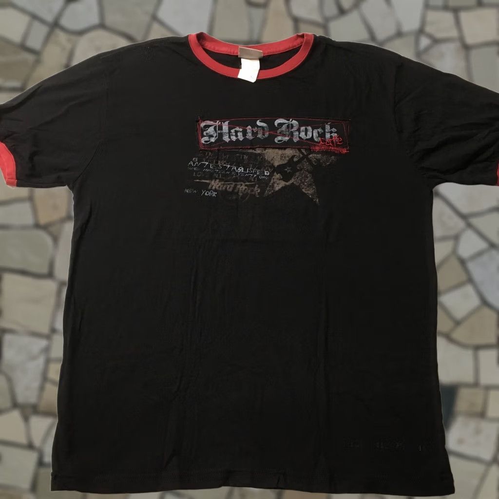 Hard Rock Cafe VINTAGE Hard Rock Cafe New York T Shirt Adult Large Black Mens red band collar Size US L / EU 52-54 / 3 - 1 Thumbnail