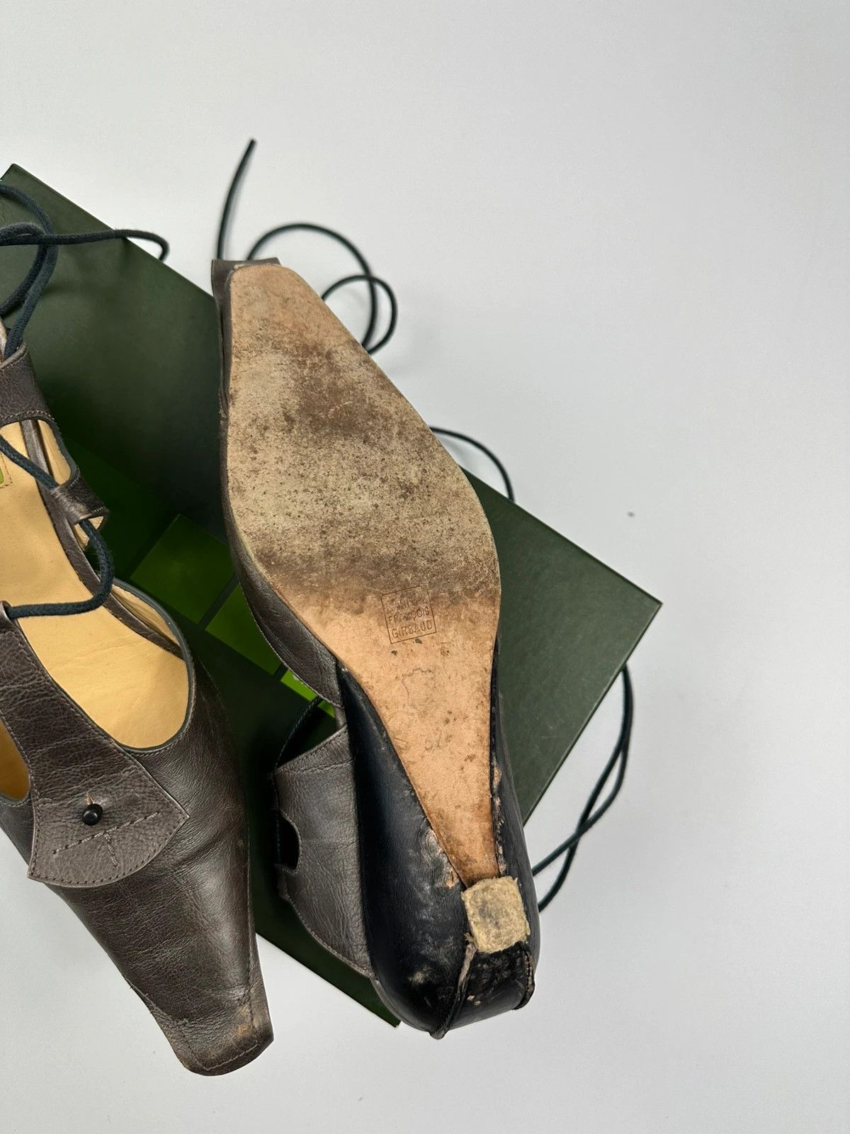 Marithe + Francois Girbaud M+FG 90’s Grey Brown Leather SlingBack Heels Size US 6 / IT 36 - 6 Thumbnail