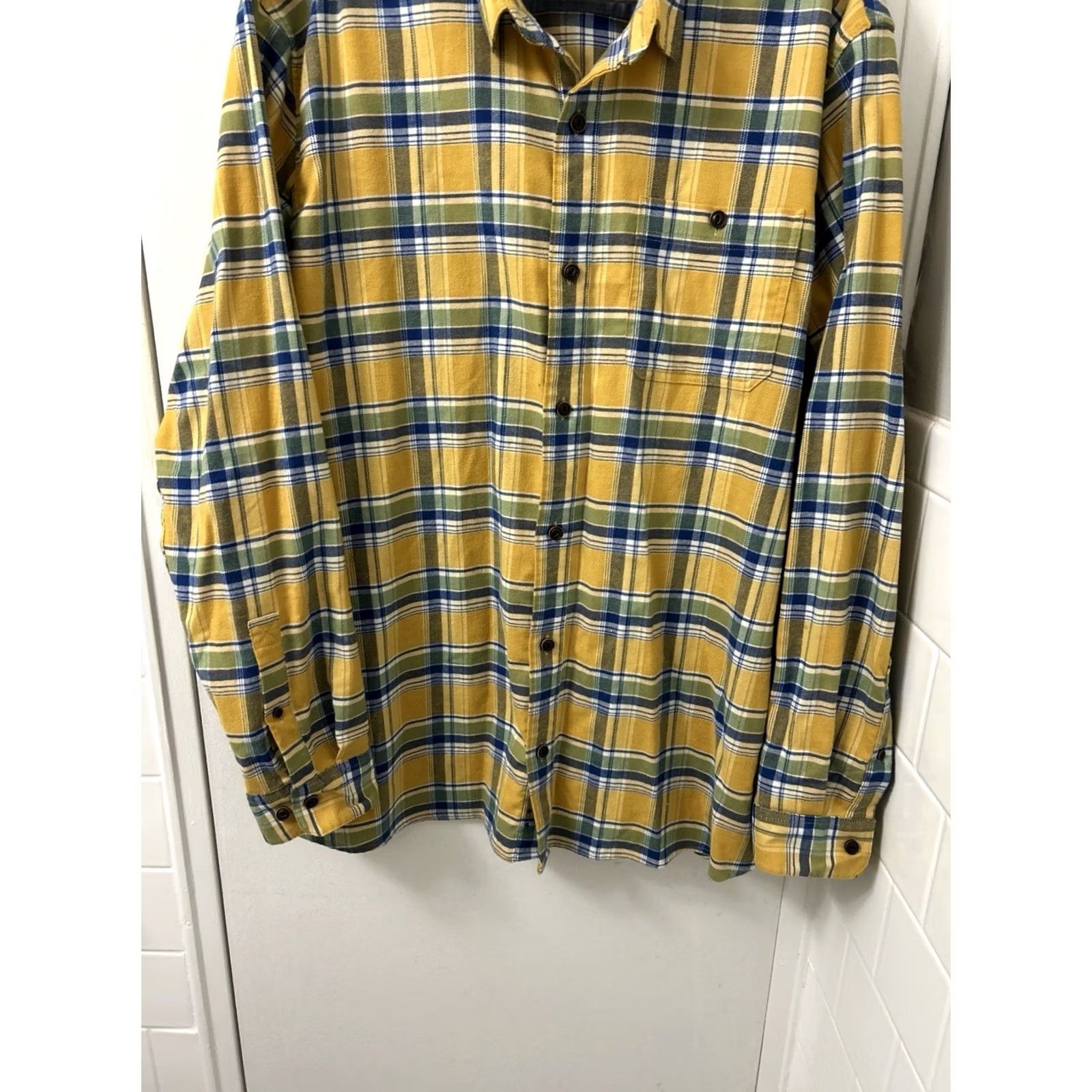 Vintage L.L. Bean Flannel Shirt Mens XL Yellow Plaid Button-Up Classic Fit Long Sleeve L/S Pockets Size US XL / EU 56 / 4 - 3 Thumbnail