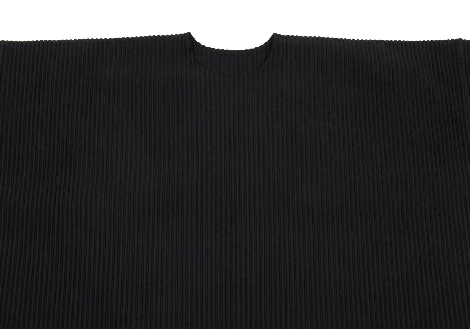 Issey Miyake Pleats Wide Short Sleeve T-Shirt in Black Size US L / EU 52-54 / 3 - 3 Thumbnail