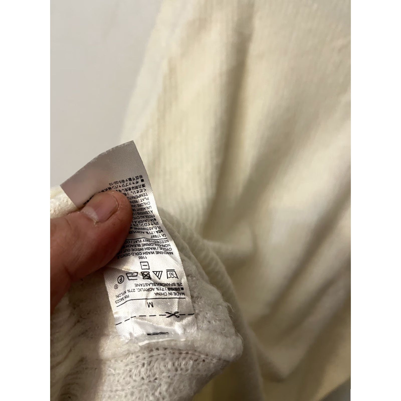 Banana Republic Banana Republic Sweater Adult Medium Ivory Cream Acrylic Blend Womens Size M / US 6-8 / IT 42-44 - 4 Thumbnail