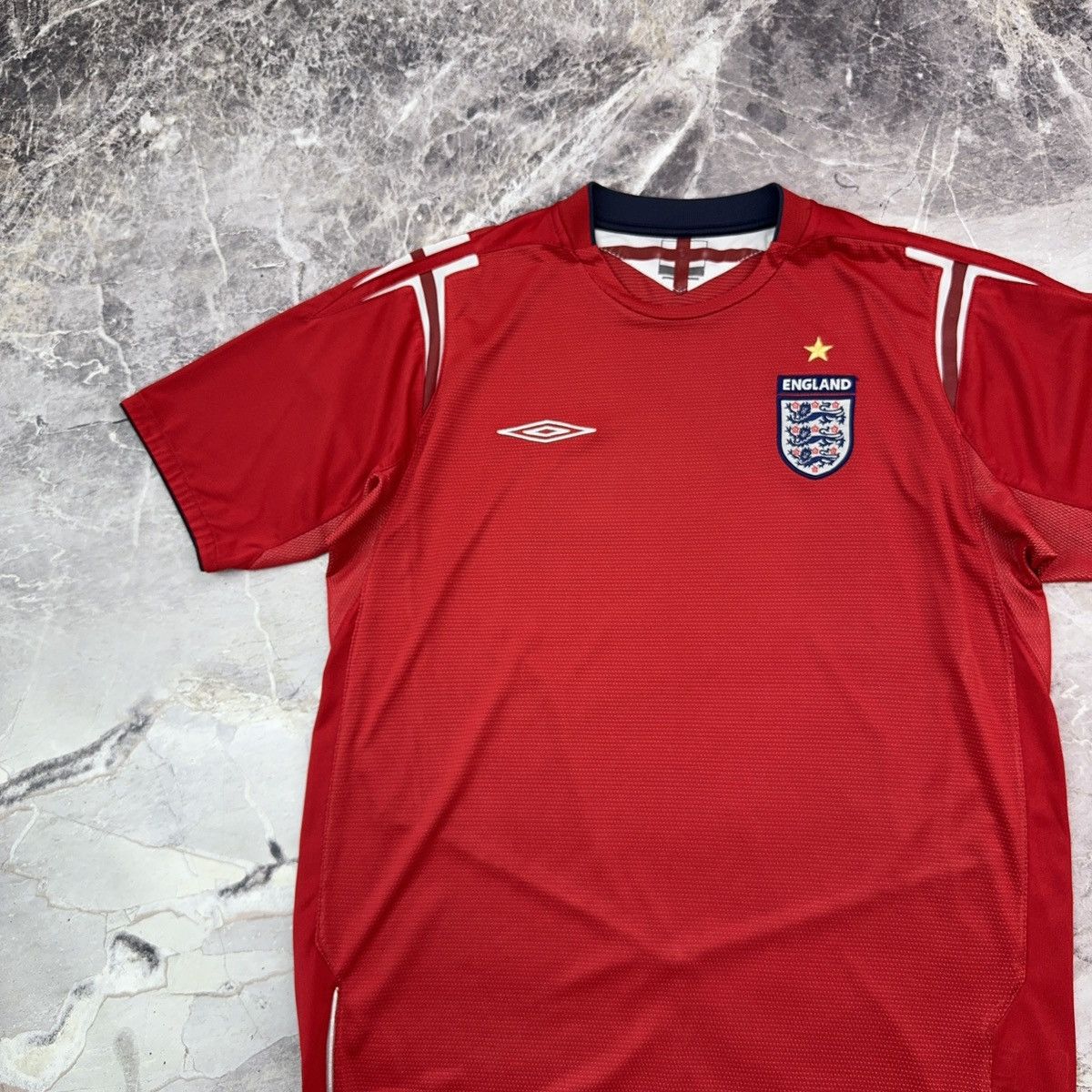 Umbro Umbro England Jersey 2004-06 Away Kit Soccer Football Shirt Size US L / EU 52-54 / 3 - 4 Thumbnail