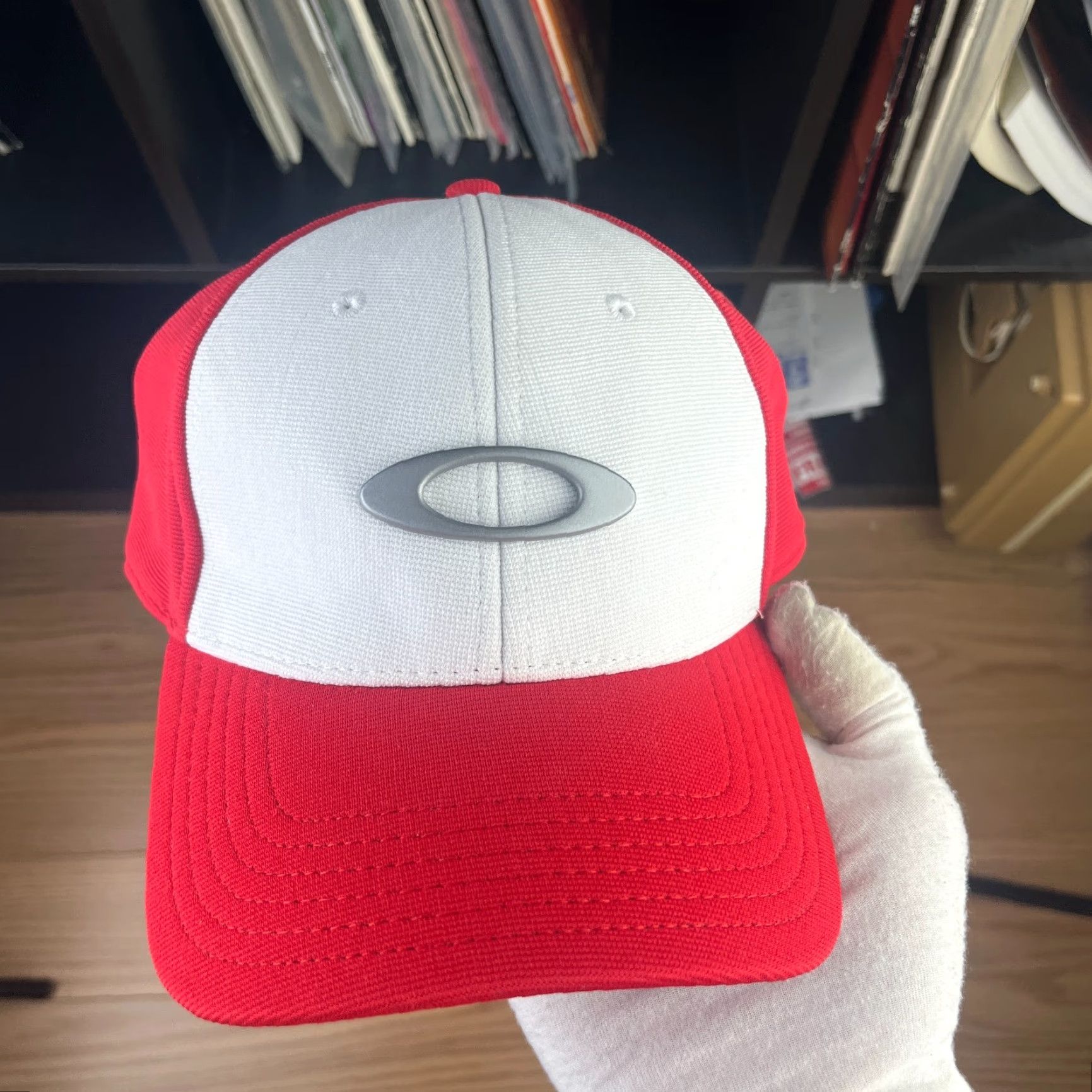 Oakley VINTAGE Oakley Baseball Cap Hat Men L XL White Adjustable 90s Skull Classic Size ONE SIZE - 2 Thumbnail