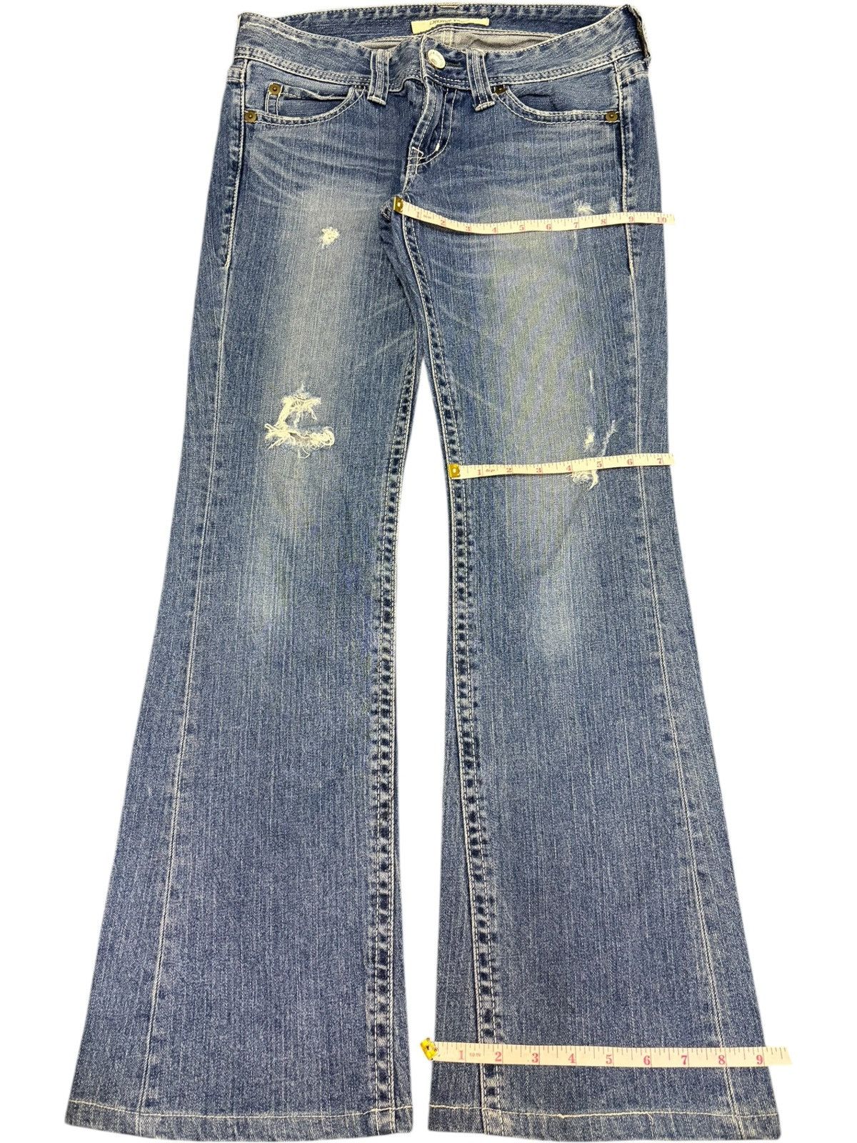 Uniqlo Vintage Japanese Uniqlo Blue Wash Distress Flare Jeans Size 31" - 8 Thumbnail