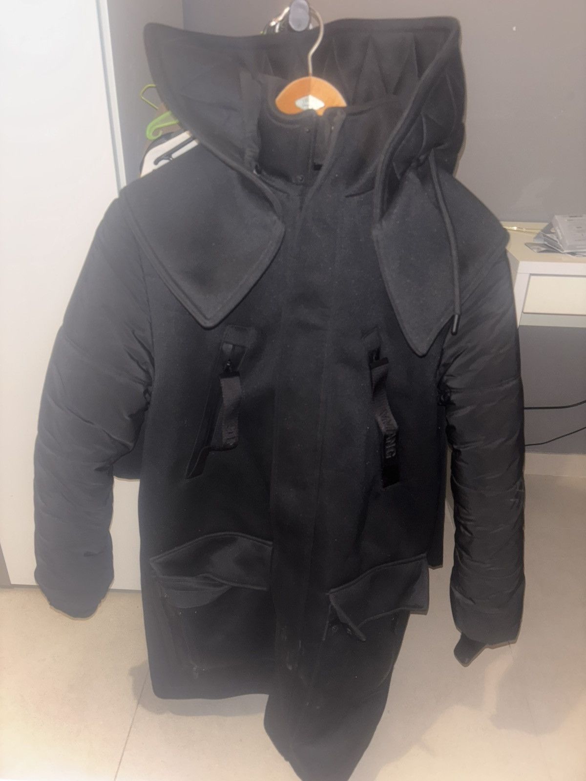 Alexander Wang × H&M Alexander Wang x H&M Black Parka – Rare Collab, Size S Size US M / EU 48-50 / 2 - 6 Thumbnail