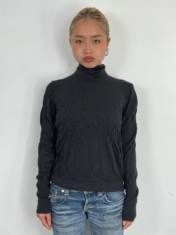 Giorgio Armani AW2019 Giorgio Armani Grey Crumbled Wool Turtleneck Size S / US 4 / IT 40 - 2 Thumbnail