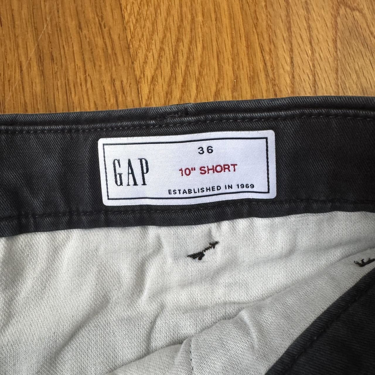 Gap Stone wash faded gap 10’ short bundle - size 36 Size US 36 / EU 52 - 3 Thumbnail