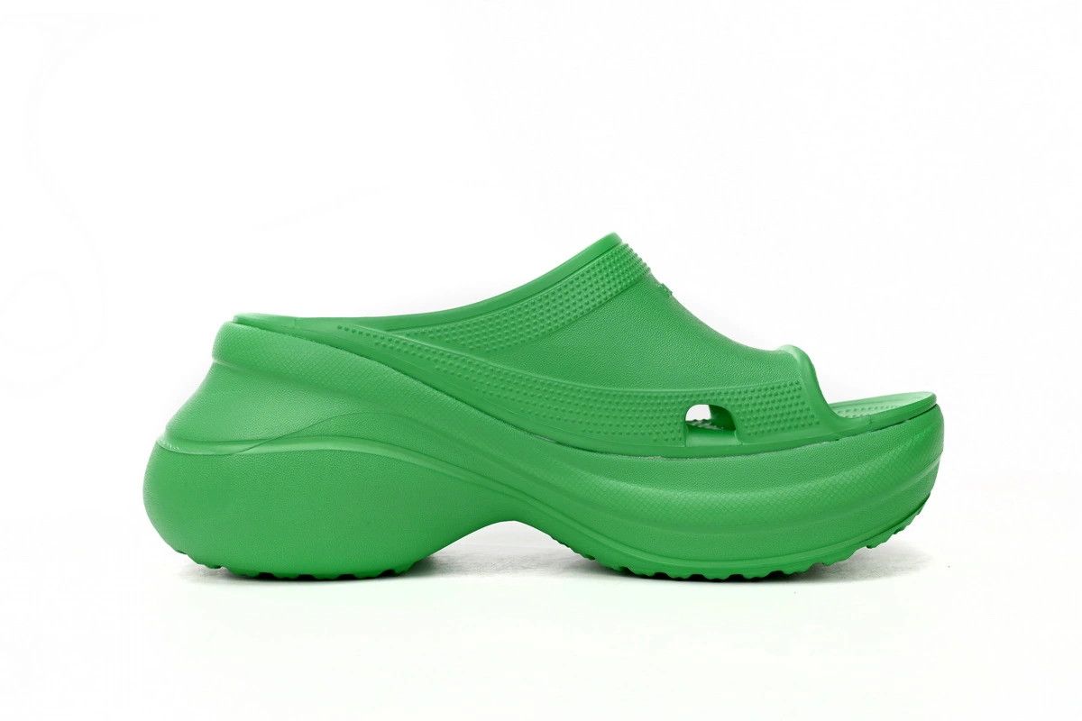 Balenciaga × Crocs o1in1g0824 Pool Crocs™ Slide Sandals in Green Size US 10 / EU 43 - 1 Thumbnail