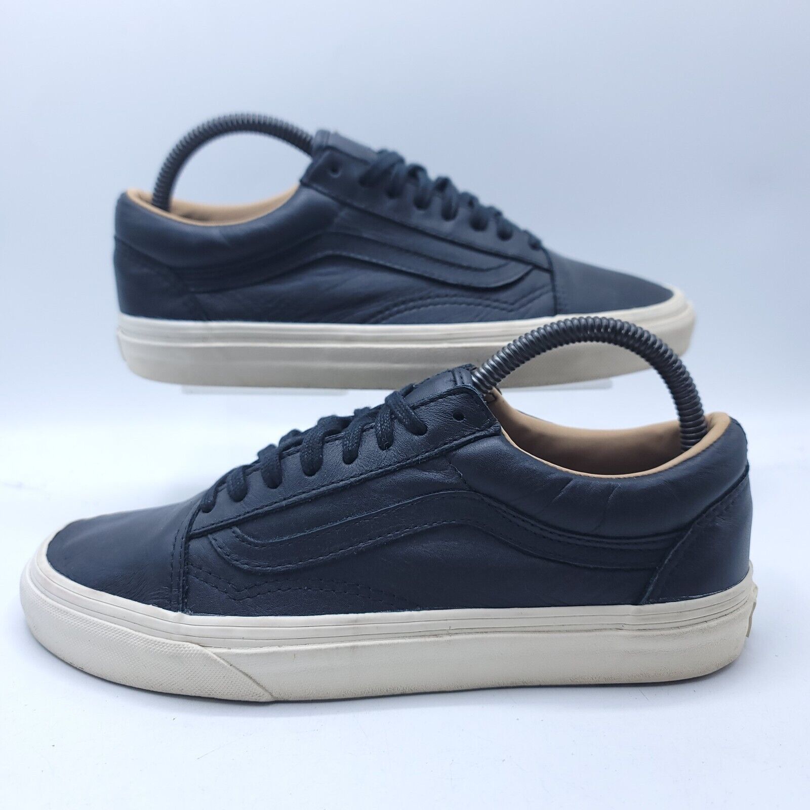 Vans Vans Off the Wall Shoe Womens Size 8.5 Mens 7 507452 Black Size US 8.5 / IT 38.5 - 5 Thumbnail