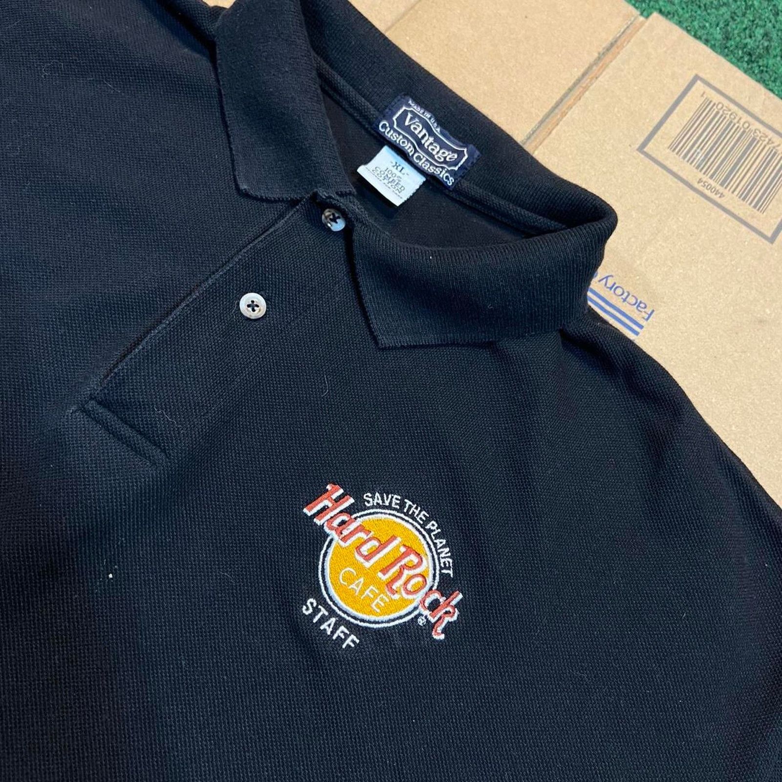 Hard Rock Cafe 80s embroidered save the planet Size US XL / EU 56 / 4 - 2 Thumbnail