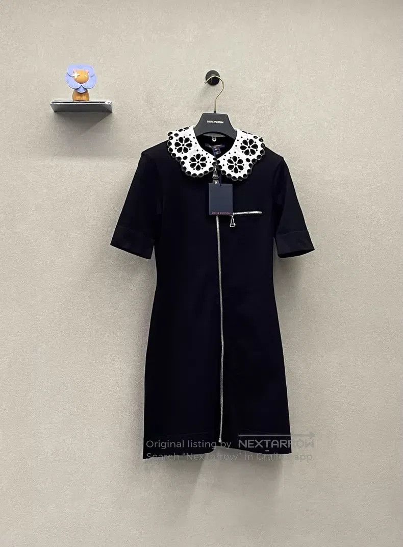 Louis Vuitton Louis Vuitton Zip Short Sleeve Dress Size XS / US 0-2 / IT 36-38 - 3 Thumbnail