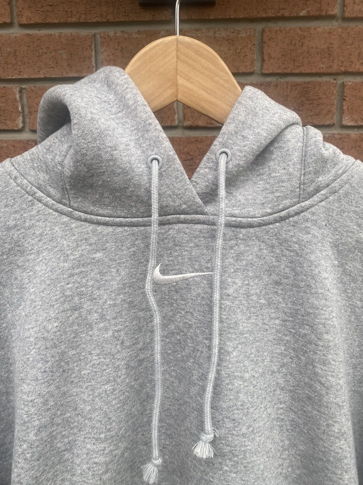 Nike Men’s Center Swoosh outlet Hoodie Size L