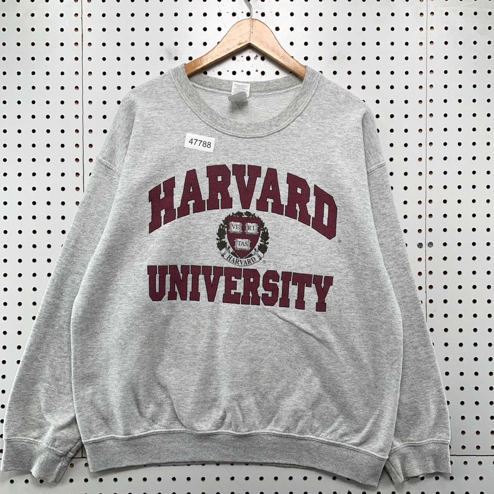 Gildan VINTAGE Harvard University Sweatshirt Mens Large Gray FLeece Crewneck Pullover Size US L / EU 52-54 / 3 - 2 Thumbnail