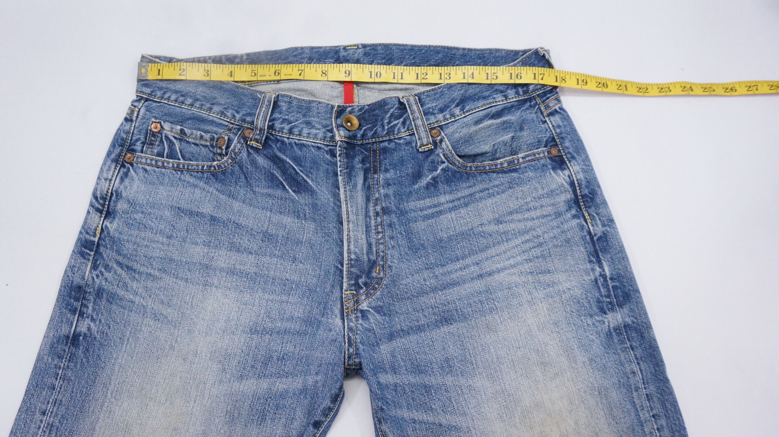 Japanese Brand Uniqlo Jeans UJ S002 Regular Straight Fit Blue Jeans W35 Size US 35 - 8 Thumbnail