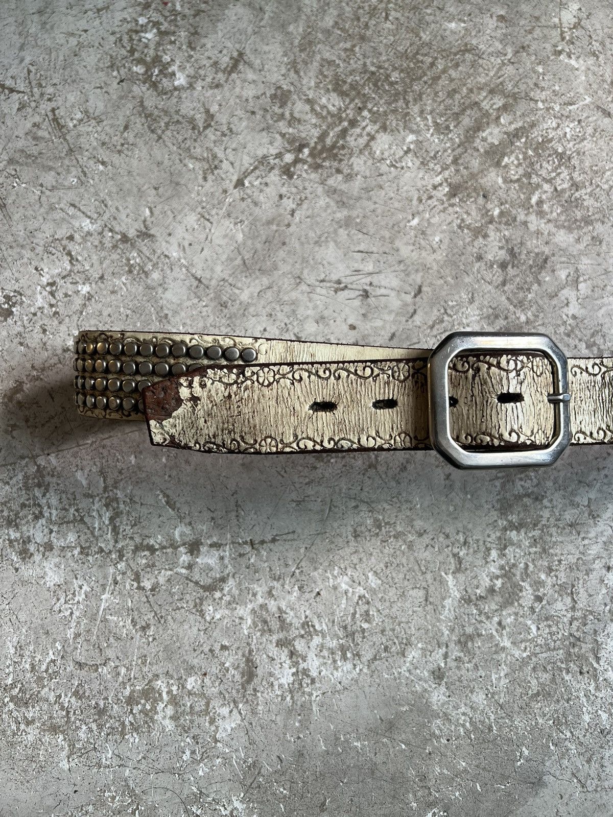 Genuine Leather × Vintage SOLD* Vintage Studded Leather Belt Size 34 - 4 Thumbnail