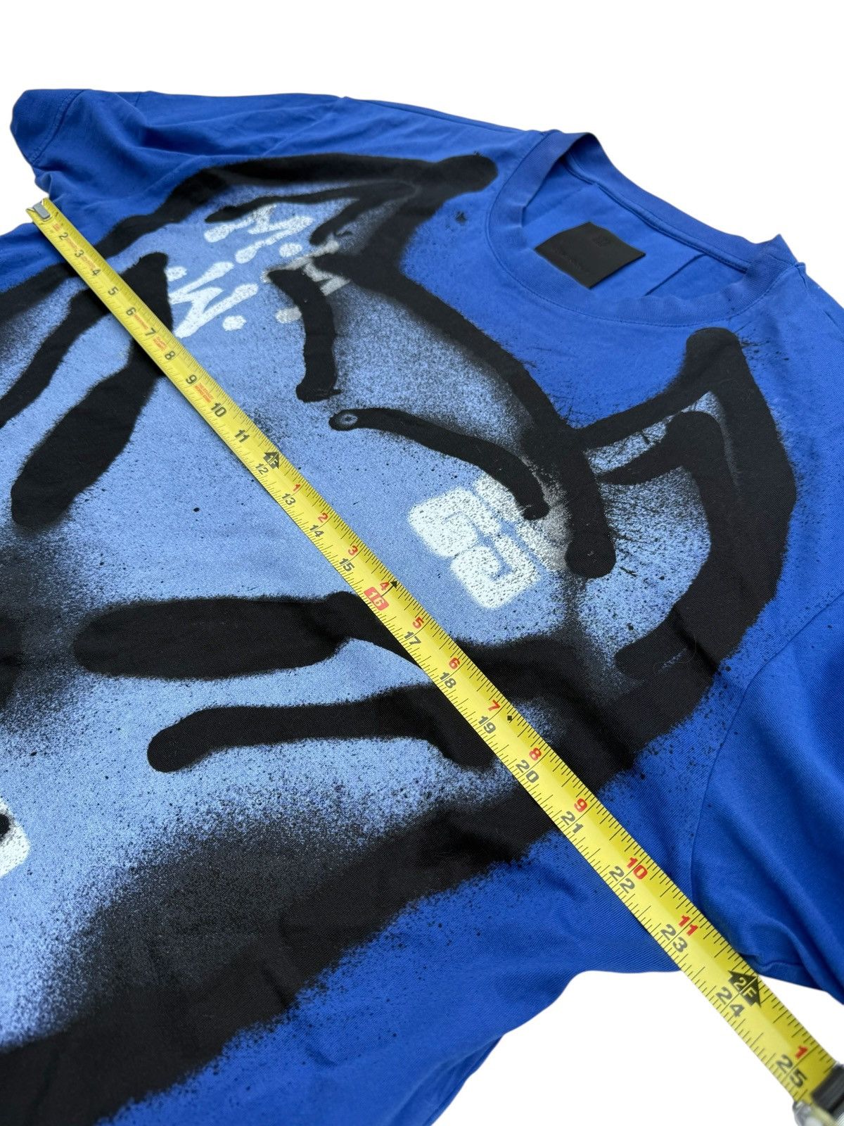 Givenchy Givenchy chito t shirt Size US M / EU 48-50 / 2 - 4 Thumbnail