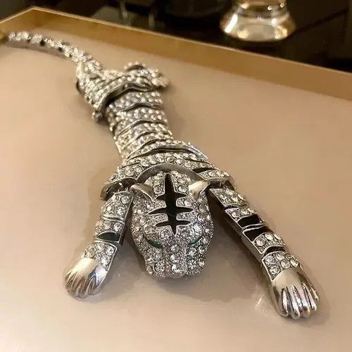 Jewelry × Vintage Hyperbole Rhinestones Large Tiger Shoulder Decor Brooches Size ONE SIZE - 4 Thumbnail