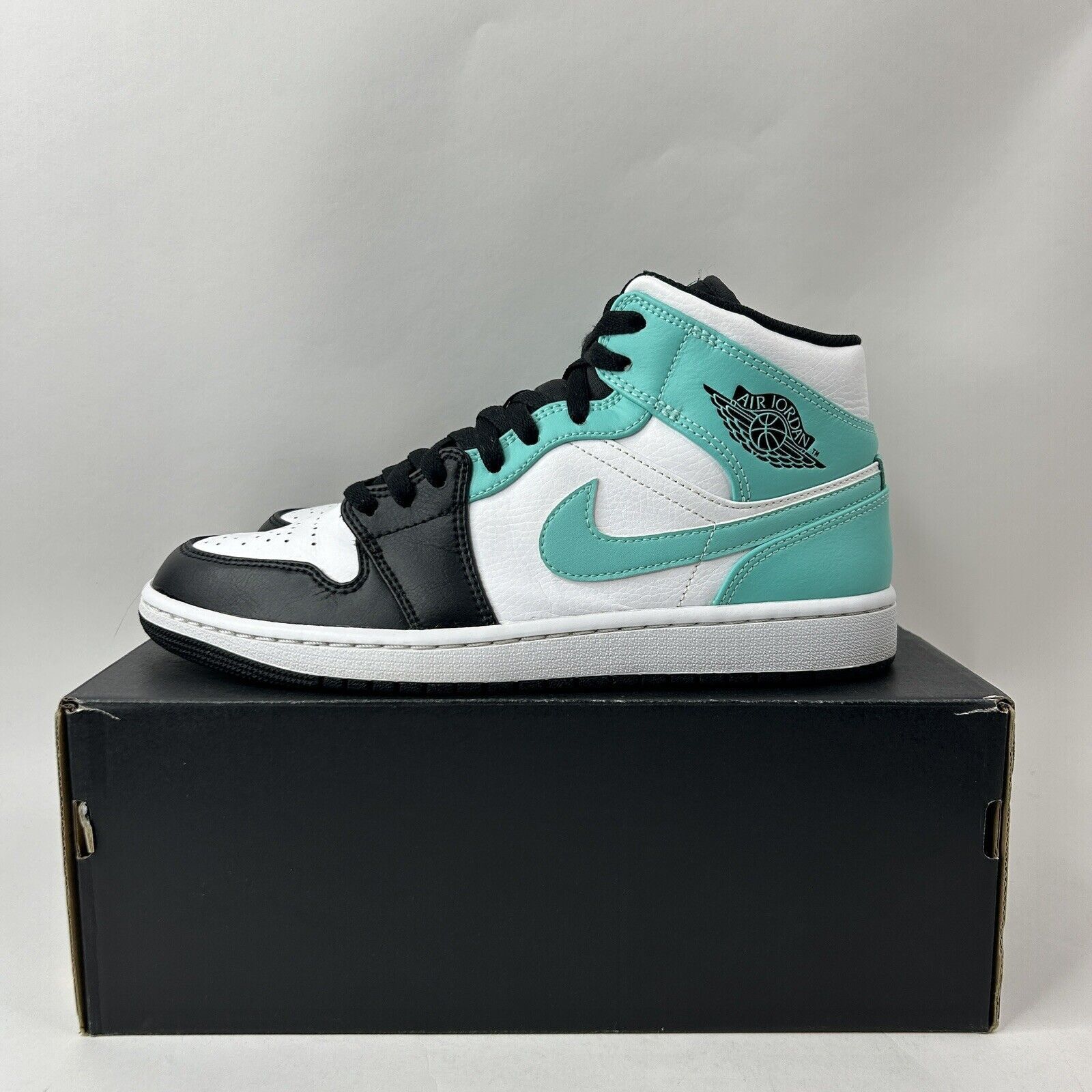 Nike Nike Air Jordan 1 Mid Retro “Tropical Twist” 2024 Size US 9 / EU 42 - 6 Thumbnail