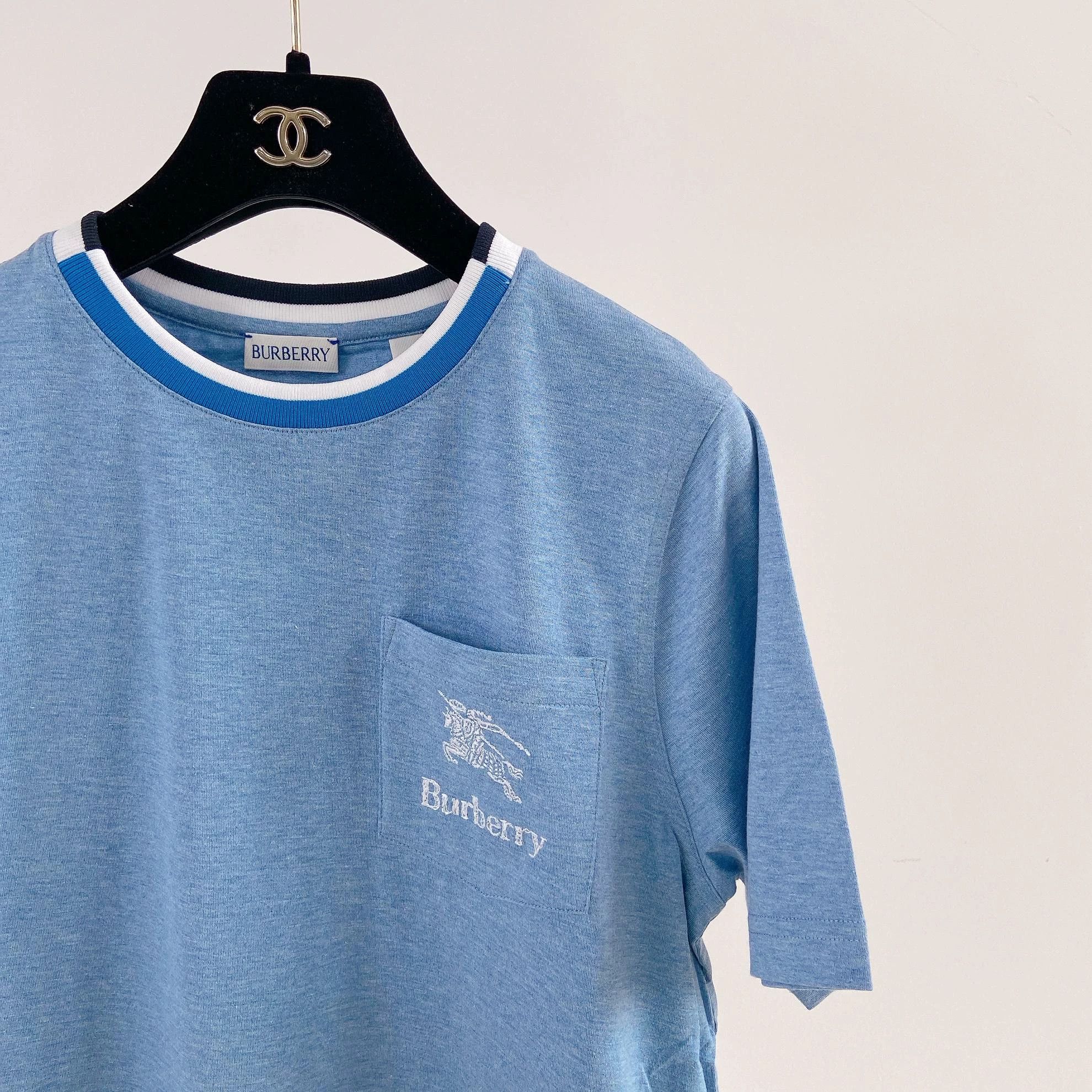Burberry Burberry Blue T-Shirt 14Y With Tags Size US XS / EU 42 / 0 - 4 Thumbnail