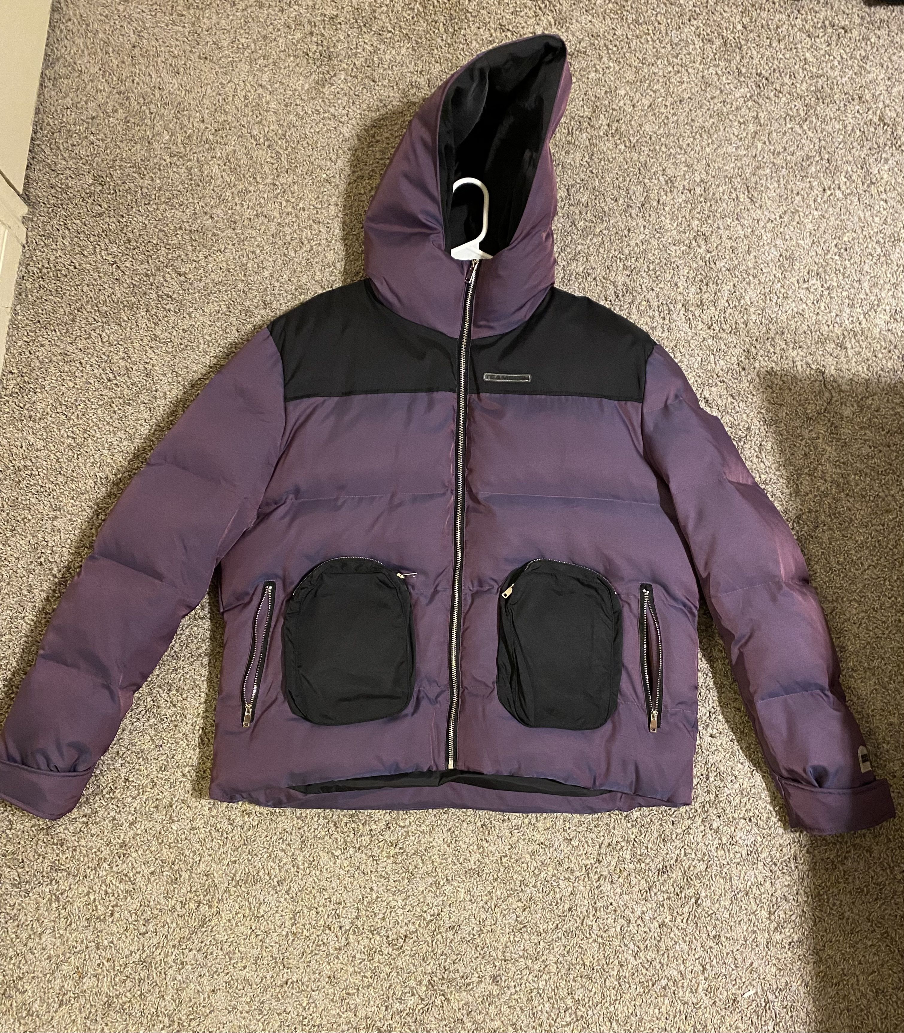 iridescent puffer