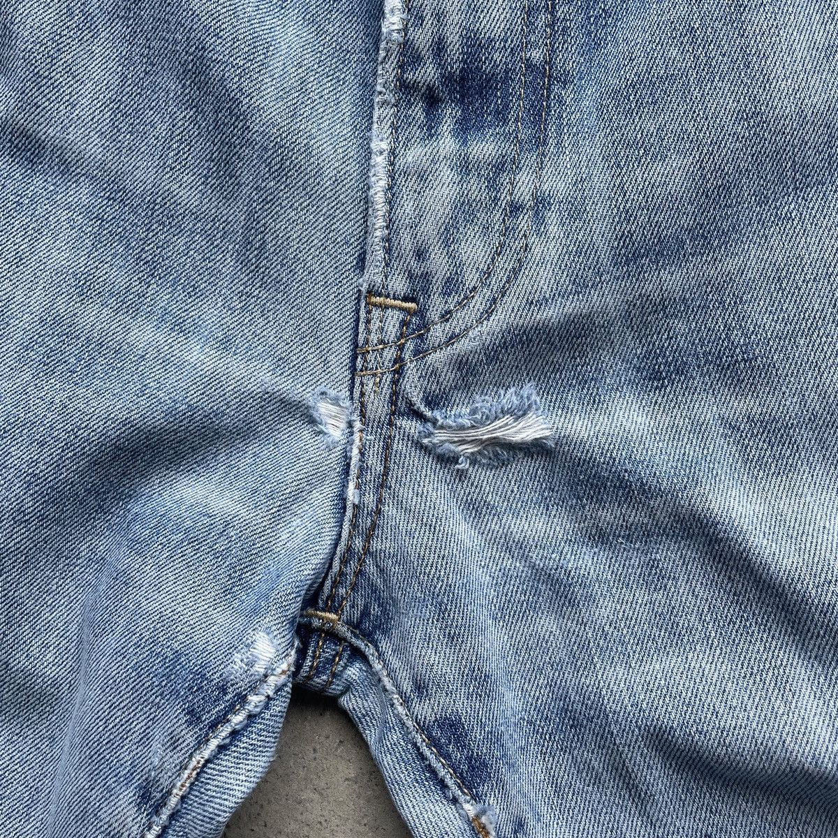 Japanese Brand Vintage Japanese Faded Wash Jeans Denim Pants W32x31 Size US 32 / EU 48 - 8 Thumbnail
