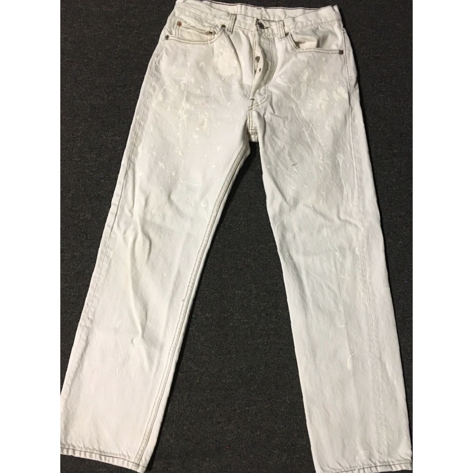 Levi's VINTAGE Levi's 501 Jeans Button Fly Regular 30 White Denim Distressed Paint 80s 90s USA Mens Straight потр Size US 30 / EU 46 - 2 Thumbnail