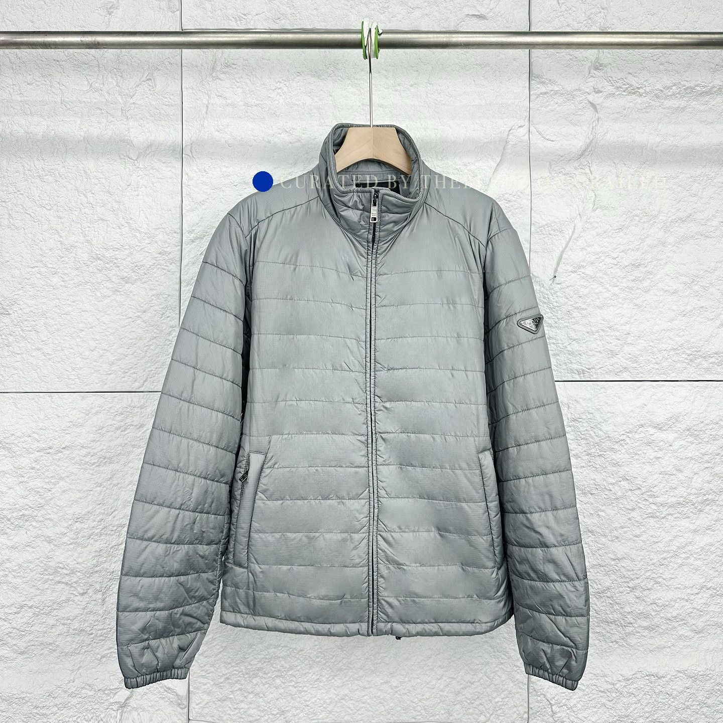 Prada Minimalist Padded Jacket in Gray Size US L / EU 52-54 / 3 - 1 Thumbnail