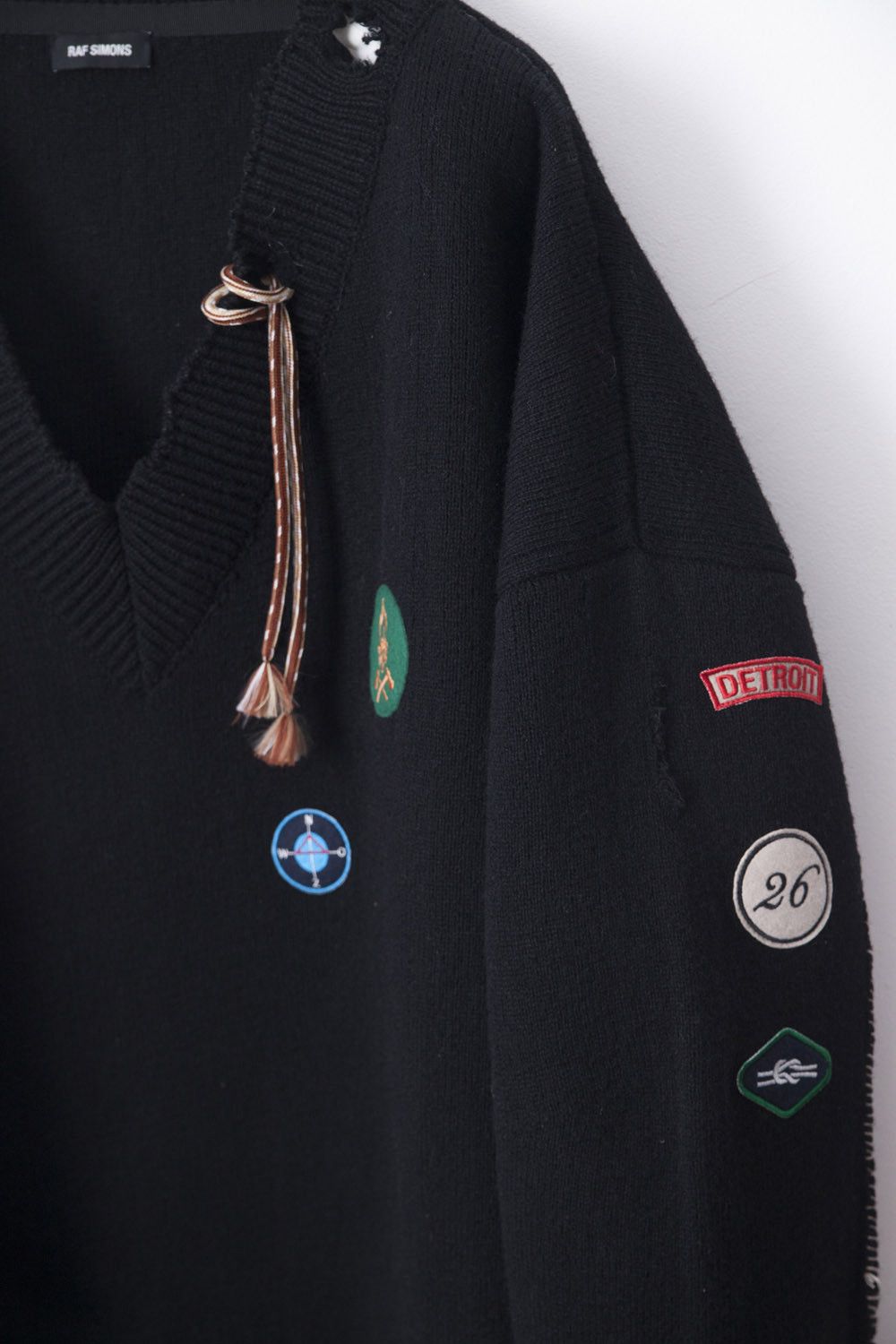 Raf Simons AW16 giant destroyed sweater with patches Size US XXL / EU 58 / 5 - 4 Thumbnail