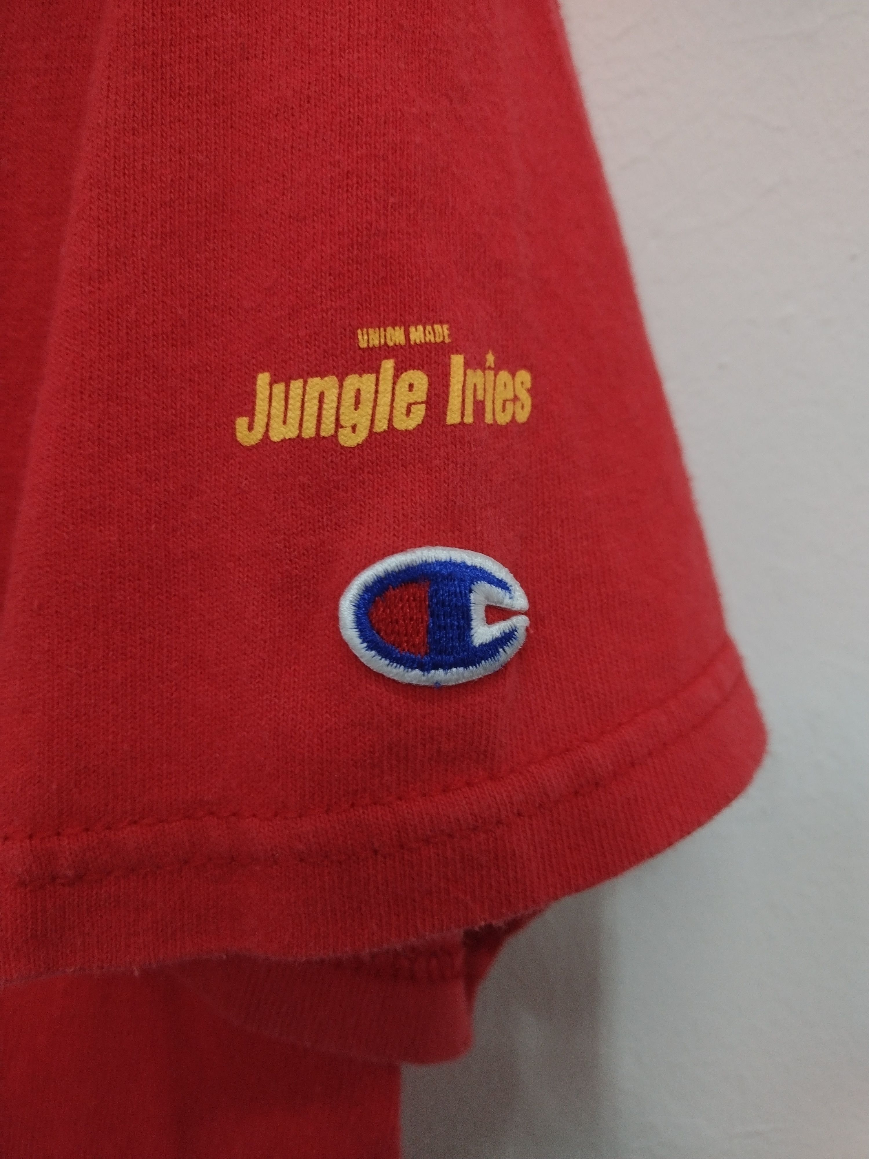 Champion × Vintage Pistol Rare Champion red vintage T Shirt Size US M / EU 48-50 / 2 - 4 Thumbnail