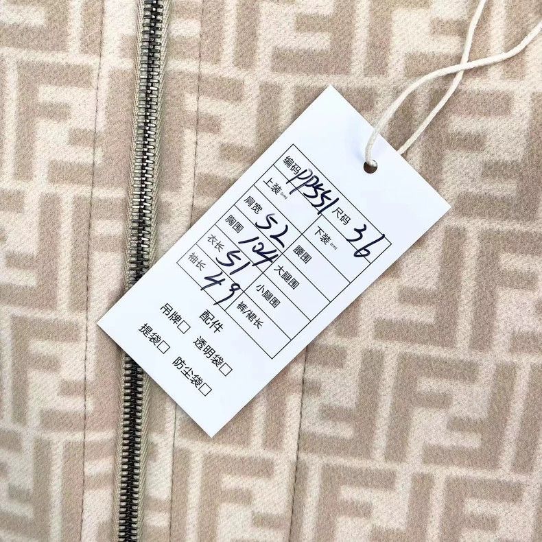 Fendi Fendi size 36 Milk tea colour old flower full print doubl Size US XXS / EU 40 - 9 Thumbnail
