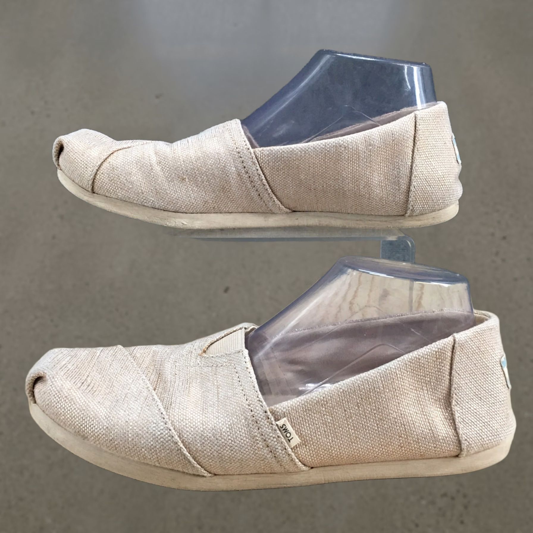 Toms TOMS Alpargatas Slip-On Beige Casual Comfort Low Top Womens 10 Shoes Size L / US 10 / IT 46 - 1 Thumbnail