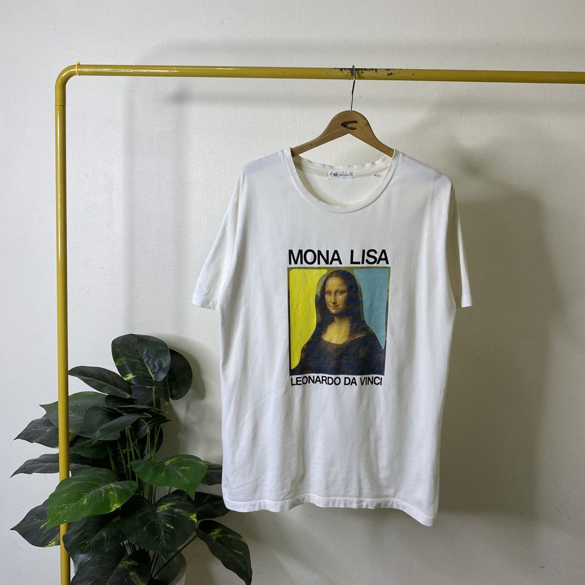 Takeo Kikuchi Monalisa Artwork By Leonardo Da Vinci Collaboration Tshirt Size US L / EU 52-54 / 3 - 1 Thumbnail