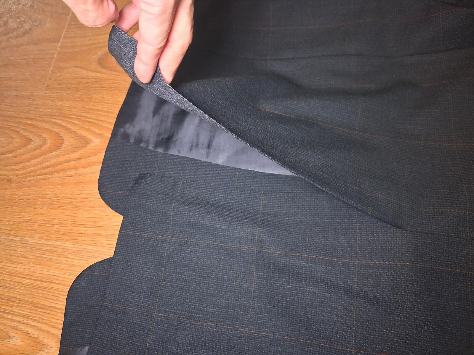 Hart Schaffner Marx Hart Schaffner Marx 2 Piece Suit 46L 40x30 Gray Check Wool Size 46L - 10 Thumbnail