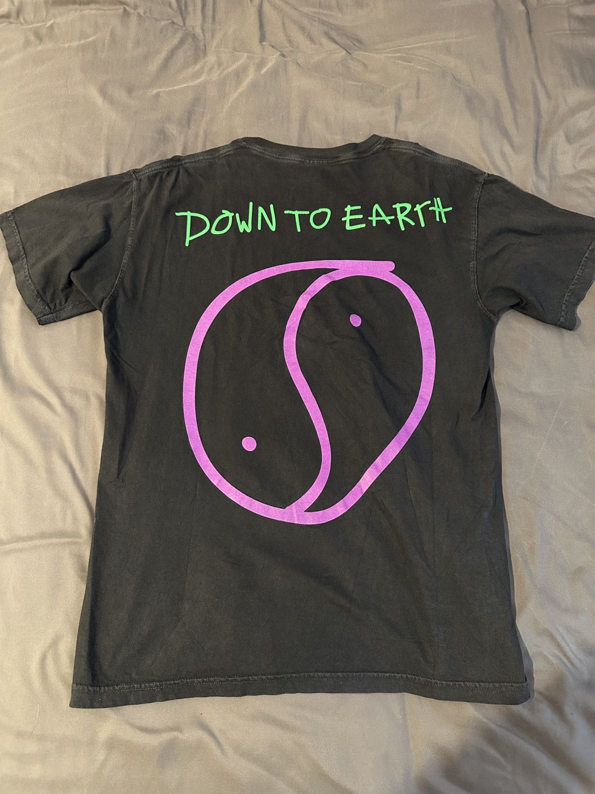 Travis Scott Travis Scott Astroworld âPUT ON A HAPPY FACEâ T-Shirt Black | Grailed