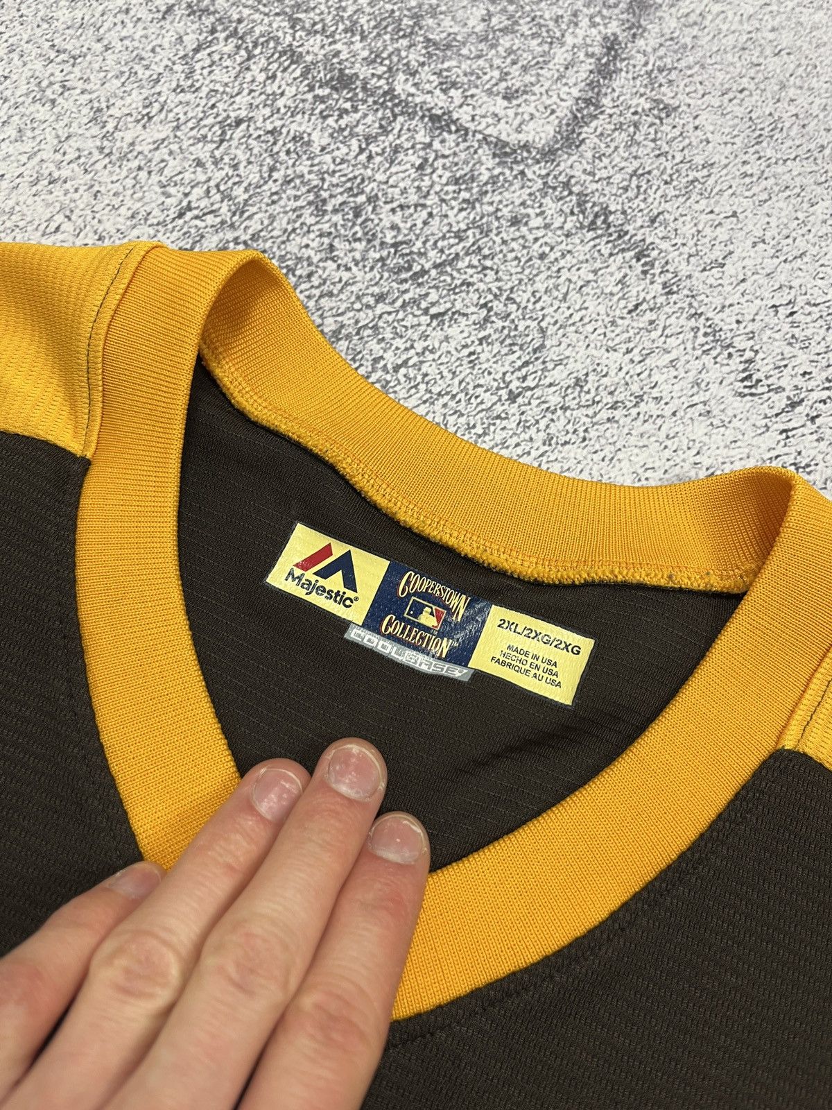 MLB × Majestic × Vintage Vintage Baseball San Diego MLB Majestic Padres Jersey Size US XXL / EU 58 / 5 - 7 Thumbnail