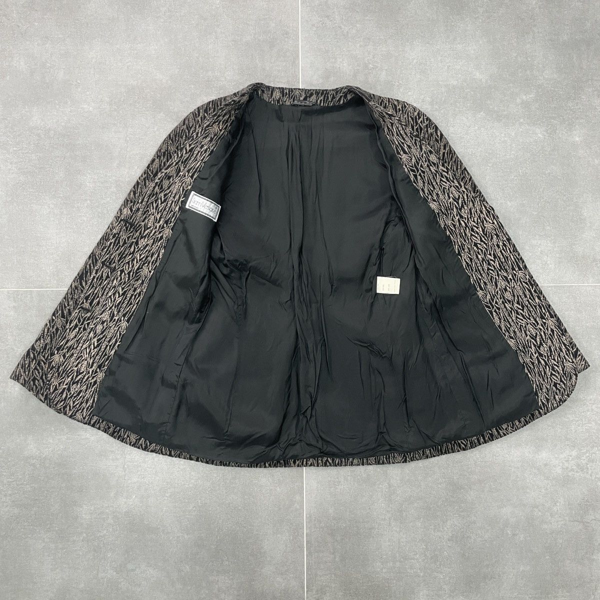 Versace × Vintage Vintage Gianni Versace Women Wool Blazer Size 42 Size M / US 6-8 / IT 42-44 - 11 Thumbnail