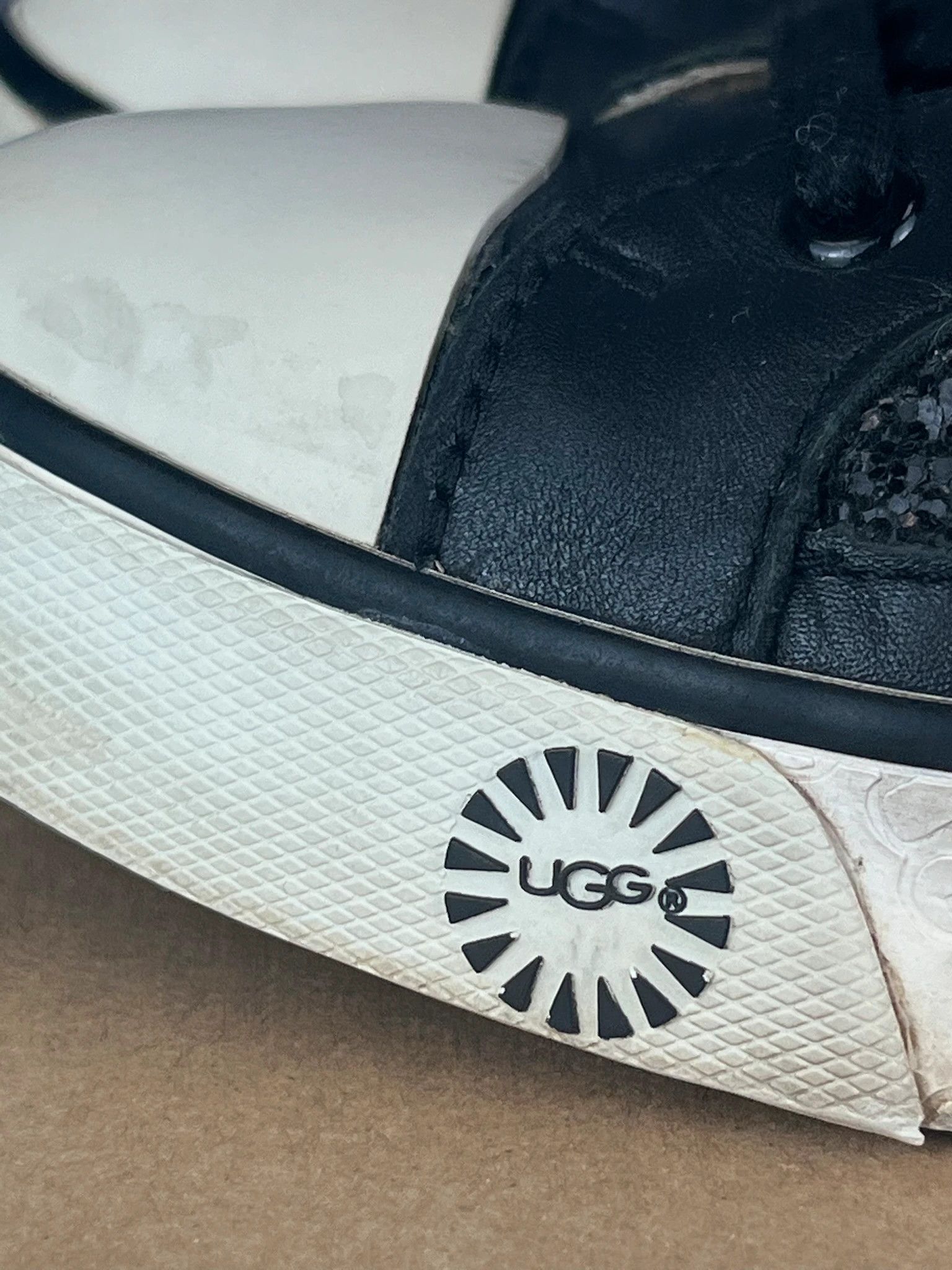 Ugg UGG black sneakers minimalist premium streetwear Size US 8 / IT 38 - 3 Thumbnail