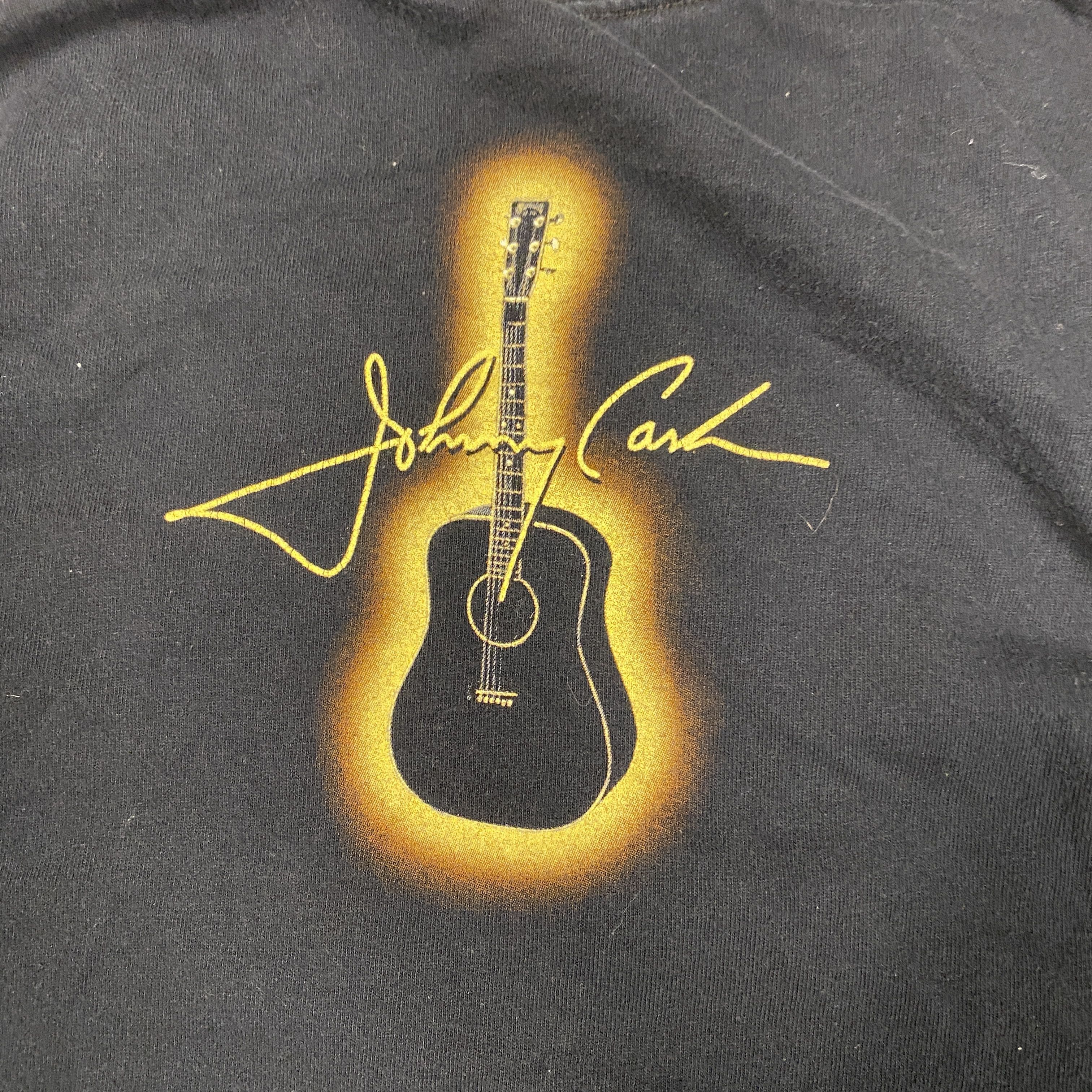 Vintage Vintage 2004 Johnny Cash Tee Shirt Size Large Black Size US L / EU 52-54 / 3 - 5 Thumbnail