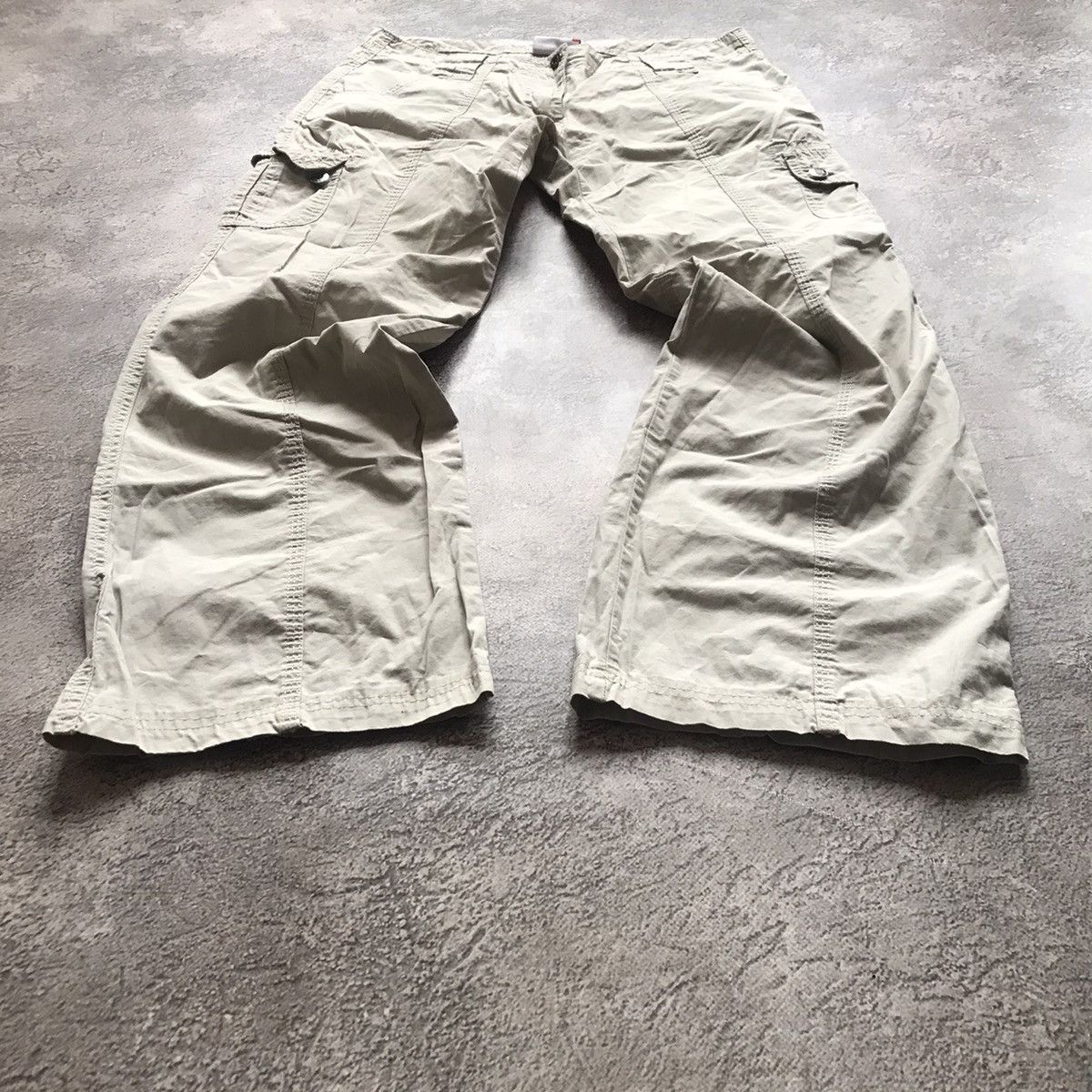 Vintage Vintage 90s Baggy Cargo Pants Parachute Flared Grunge 30 Size 30" / US 8 / IT 44 - 1 Thumbnail