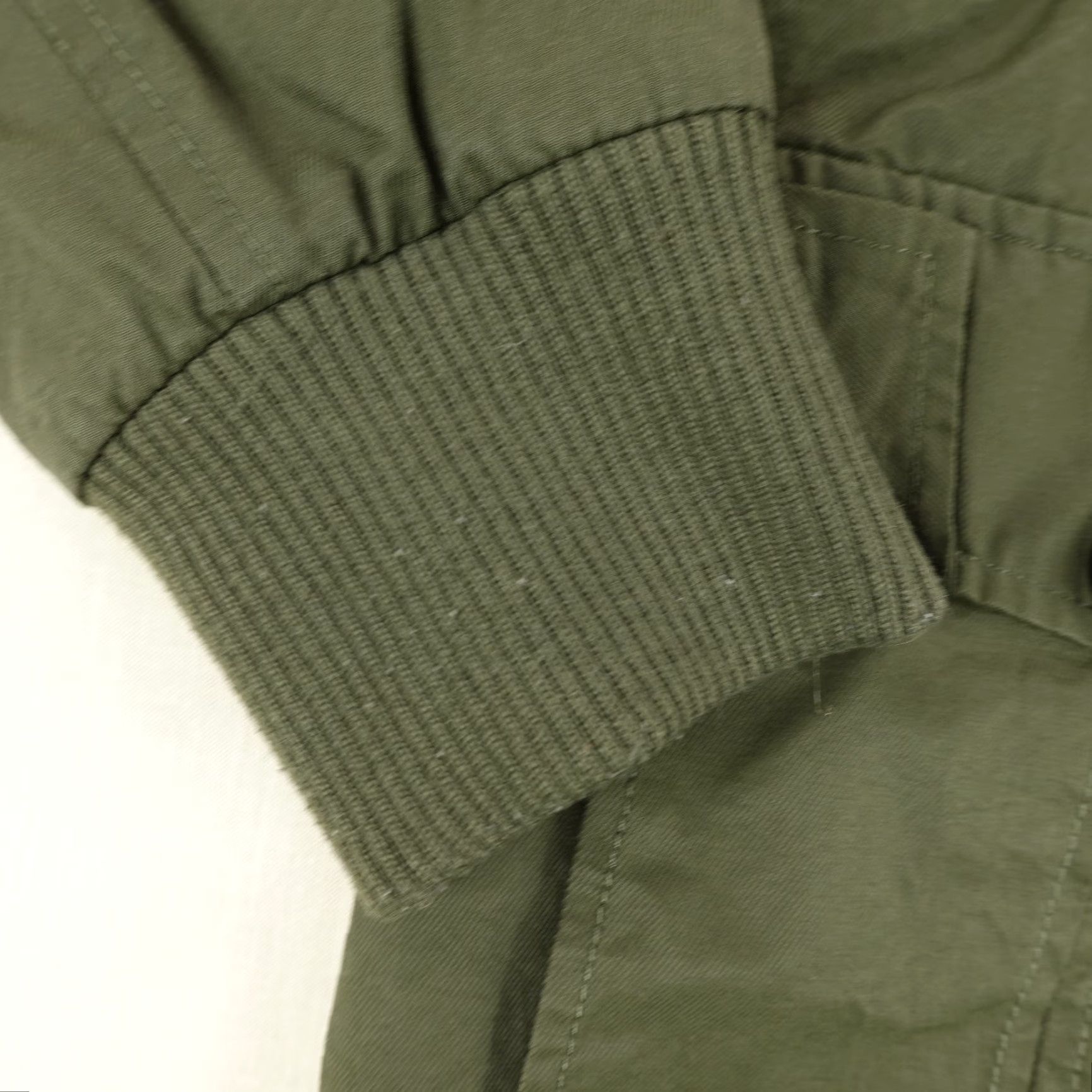 Levi's VINTAGE Levi's Jacket Womens Small Green Faux Fur Trim Quilted Field Chore Military Coat Size S / US 4 / IT 40 - 7 Thumbnail