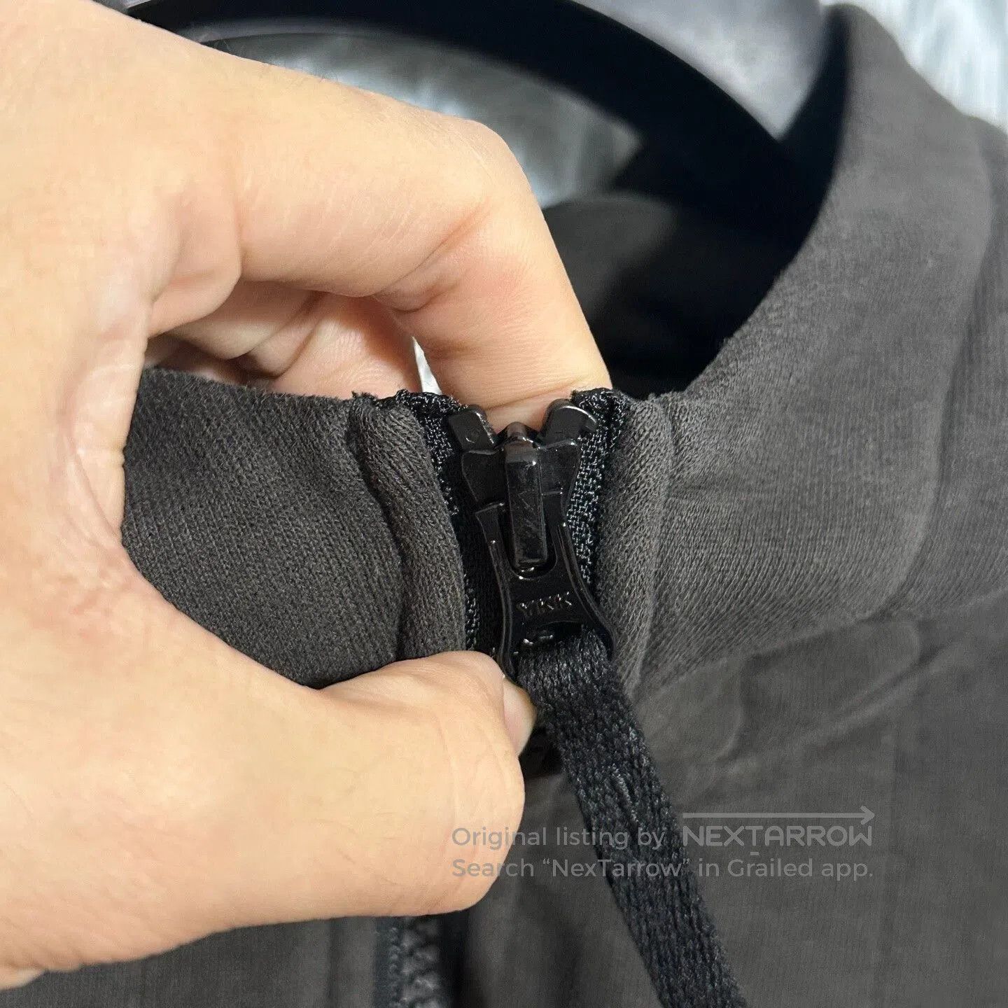Stone Island stone island zip-up hoodie in deep brown. Size US XL / EU 56 / 4 - 5 Thumbnail