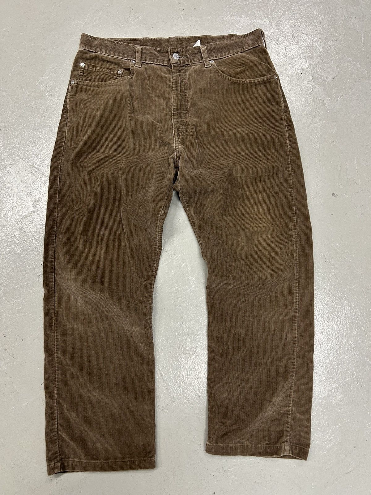 Levi's Vintage Levi’s 505 Brown Corduroy Pants Size US 34 / EU 50 - 1 Thumbnail