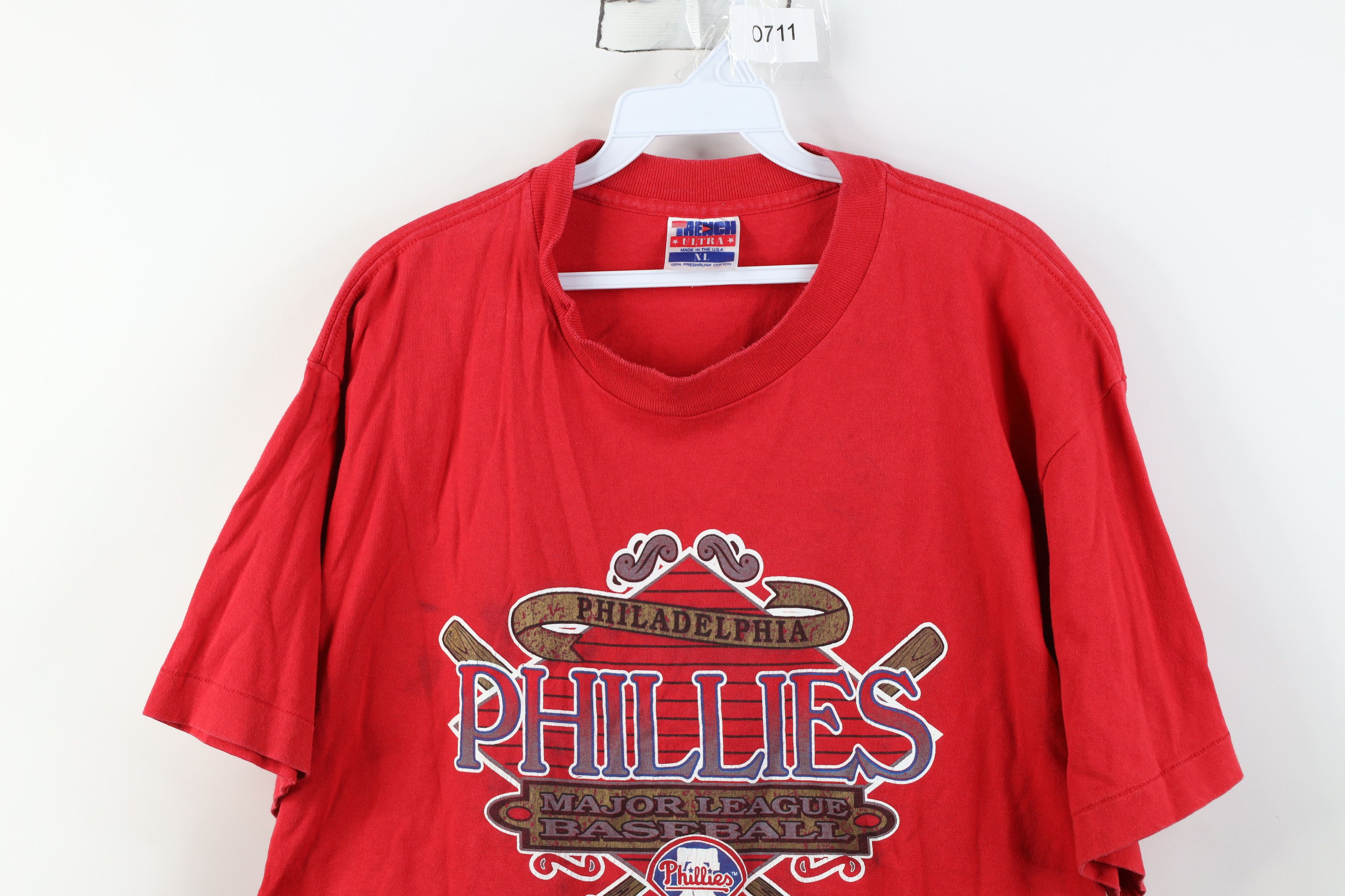 Vintage Vintage 90s Spell Philadelphia Phillies Baseball T-Shirt USA Size US XL / EU 56 / 4 - 2 Thumbnail