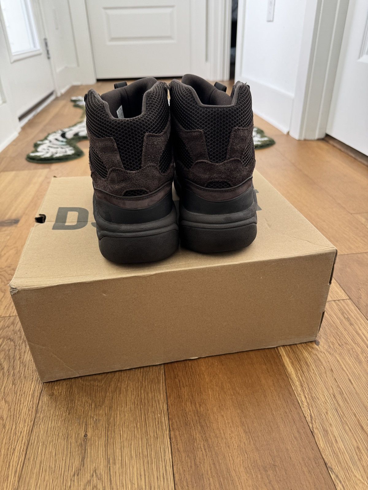 Yeezy YZY DSRT BT OIL Size US 12 / EU 45 - 4 Thumbnail