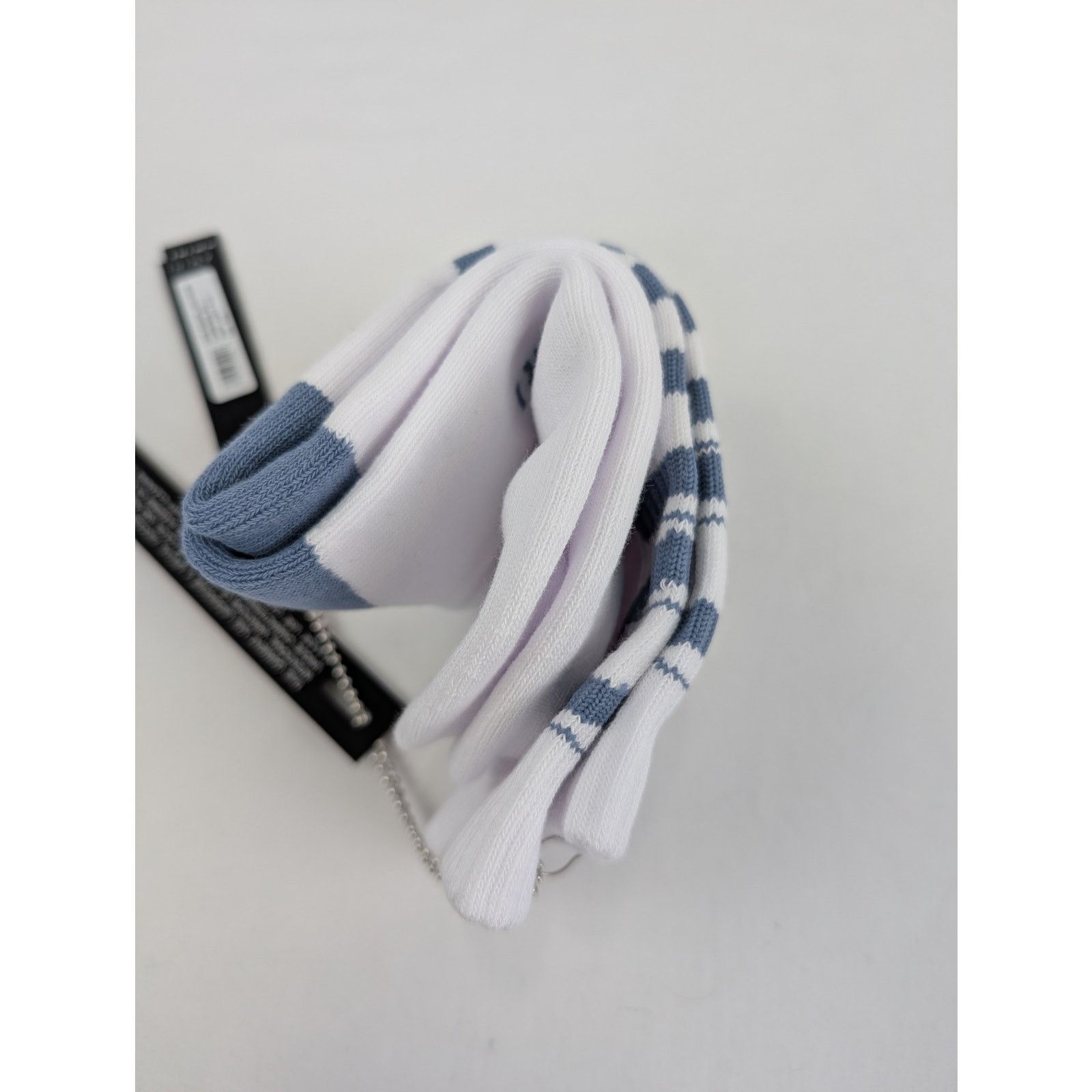 Amiri o1rshd1 Q:2 / Size: 43-44 / Amiri Vertical Logo Socks White Size ONE SIZE - 11 Thumbnail