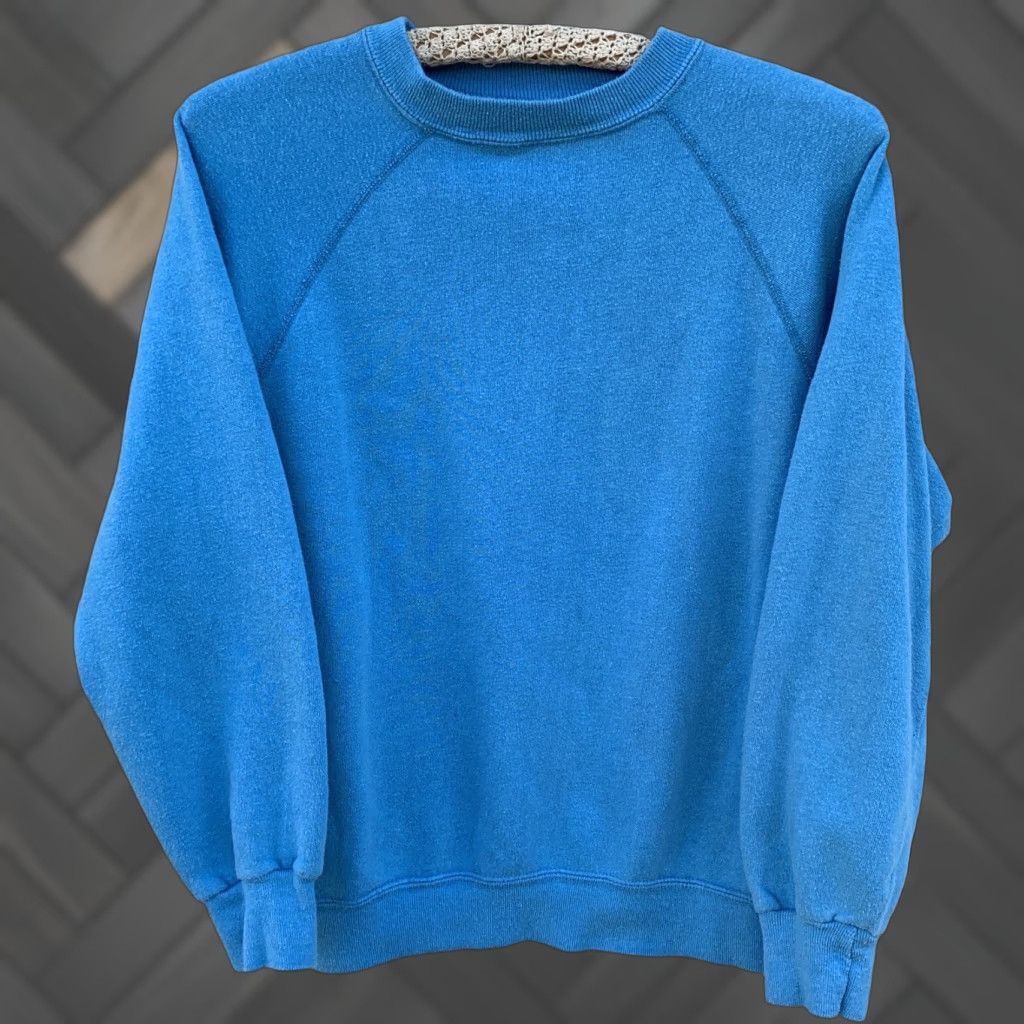 VINTAGE Raglan Sweatshirt Long Sleeve Pullover Blue L Men Size L Shirt Pullover Raglan 1980s Vintage Mens